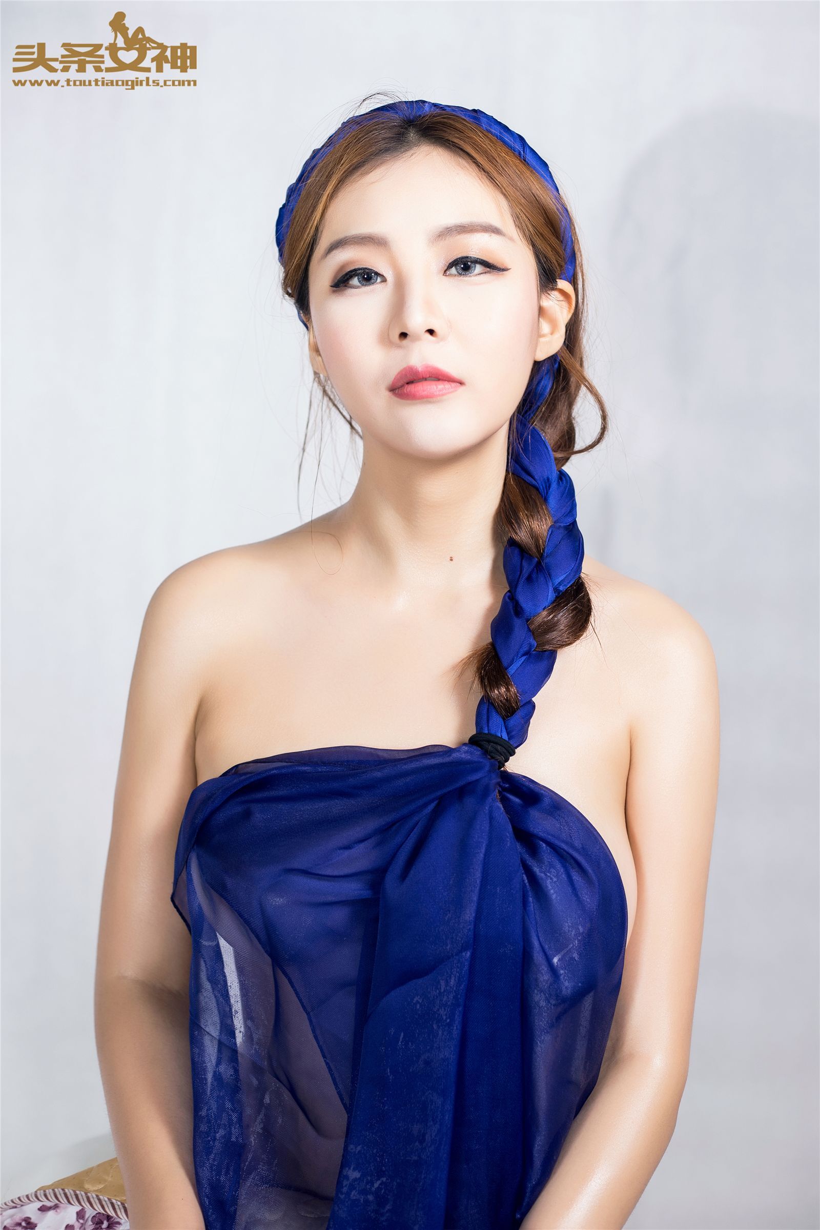 [Toutiaogirls头条女神]2016-08-11 绿蓝绫 小林